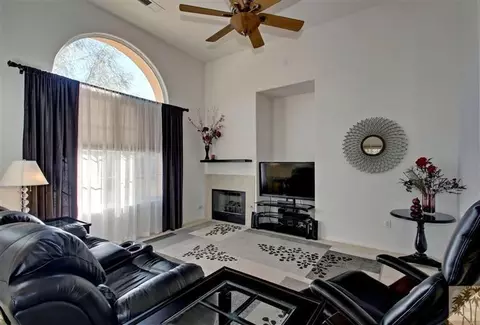 47775 Soft Moonlight, La Quinta, CA 92253 photo 3