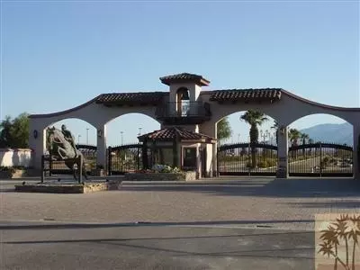 56675 Harrison St, Thermal, CA 92274 photo 7