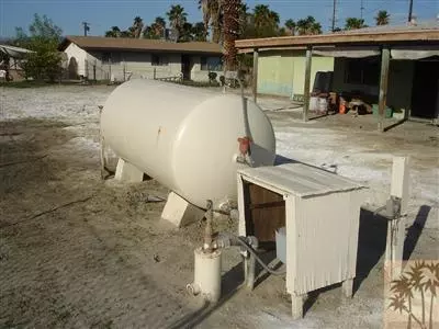 56675 Harrison St, Thermal, CA 92274 photo 2