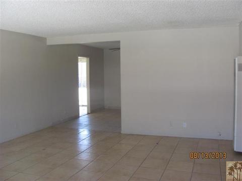 6422 Camarilla Ave, Yucca Valley, CA 92284 photo 5