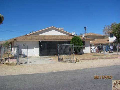 6422 Camarilla Ave, Yucca Valley, CA 92284 photo 1