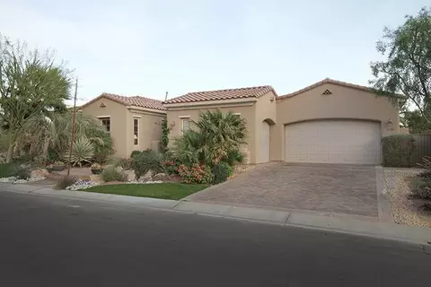 48280 Stillwater Dr, La Quinta, CA 92253 photo 3