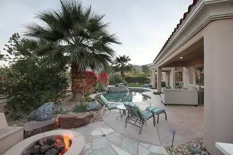 48280 Stillwater Dr, La Quinta, CA 92253 photo 2
