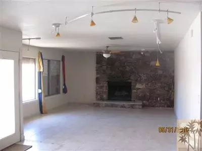 8526 Old Vine Rd, Joshua Tree, CA 92252 photo 10