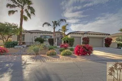 48681 Cascade St, Indio, CA 92201 photo 2