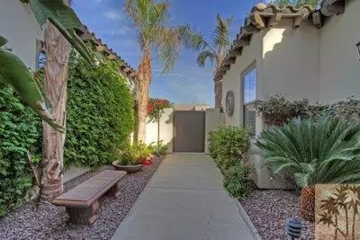 48681 Cascade St, Indio, CA 92201 photo 3