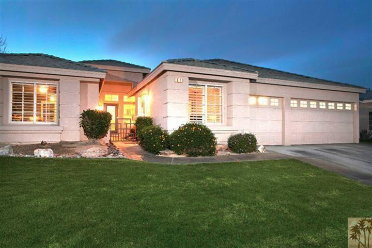 57 Sutton, Palm Desert, CA 92211 photo 2