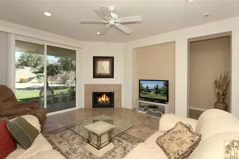 82230 Travolta Ave, Indio, CA 92201 photo 2