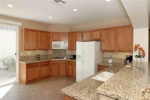 82230 Travolta Ave, Indio, CA 92201 photo 8
