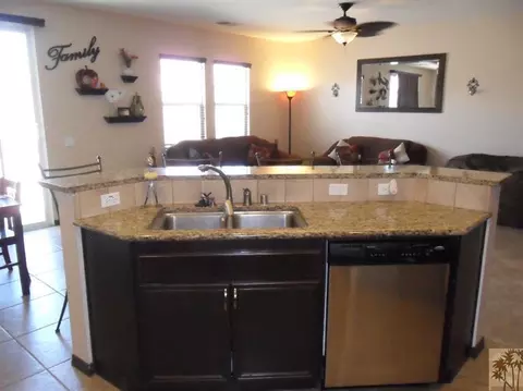 41183 Maxwell Ct, Indio, CA 92203 photo 5