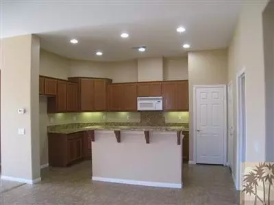 42727 Della Pl, Indio, CA 92203 photo 4
