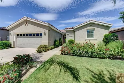 81864 Daniel Dr, La Quinta, CA 92253 photo 2