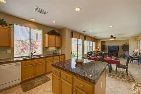 81864 Daniel Dr, La Quinta, CA 92253 photo 8