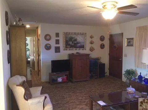 930 Dakota Ln, Landers, CA 92285 photo 17