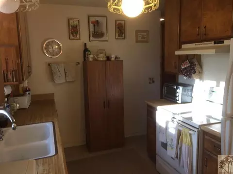 930 Dakota Ln, Landers, CA 92285 photo 24