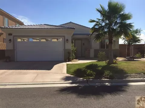 39670 Picasso Ct, Indio, CA 92203 photo 2