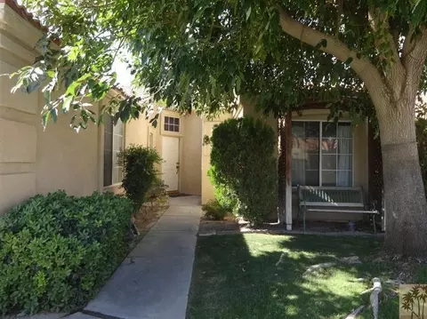 81097 Pindo Dr, Indio, CA 92201 photo 2