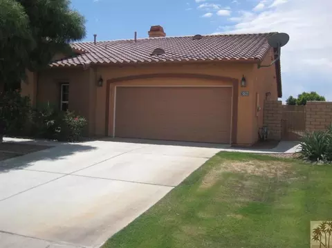 82795 Larsen Dr, Indio, CA 92203 photo 2