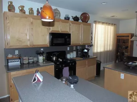 80721 Mountain Mesa Dr, Indio, CA 92201 photo 7