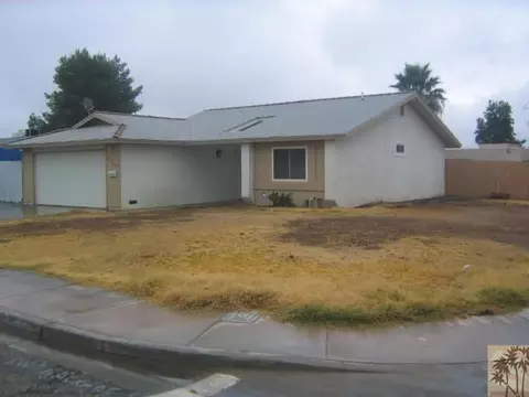 490 Downs Ct, Blythe, CA 92225 photo 2