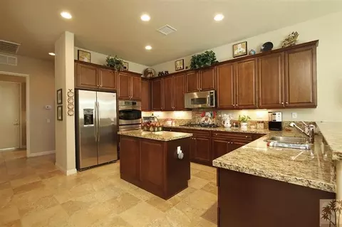 40164 Corte Esperanza, Indio, CA 92203 photo 12