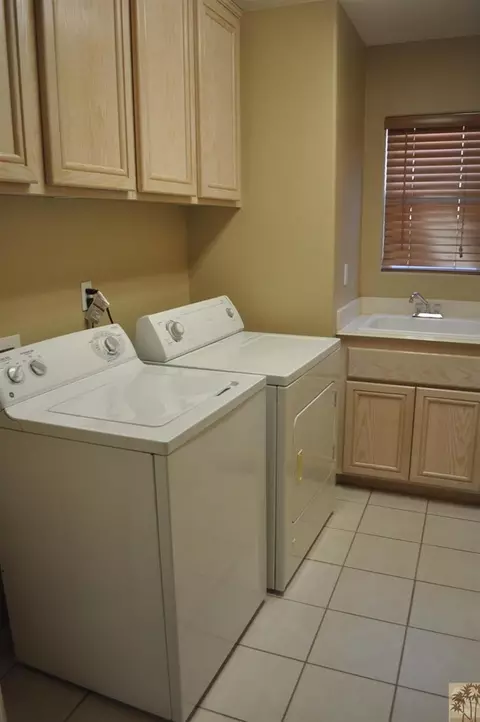 79948 Bethpage Ave, Indio, CA 92201 photo 14