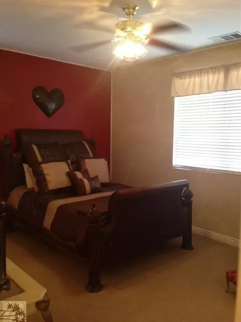 37902 Edinburgh St, Indio, CA 92203 photo 12