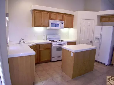 43880 Congress St, Indio, CA 92201 photo 9