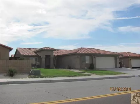 30602 Robert Rd, Thousand Palms, CA 92276 photo 2
