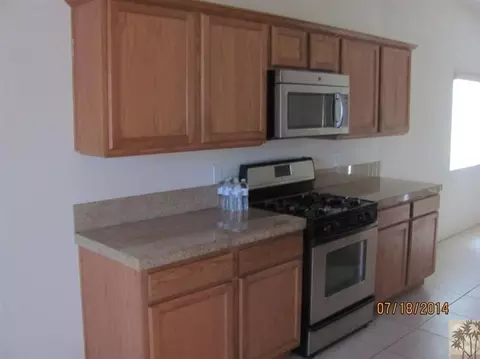 30602 Robert Rd, Thousand Palms, CA 92276 photo 4