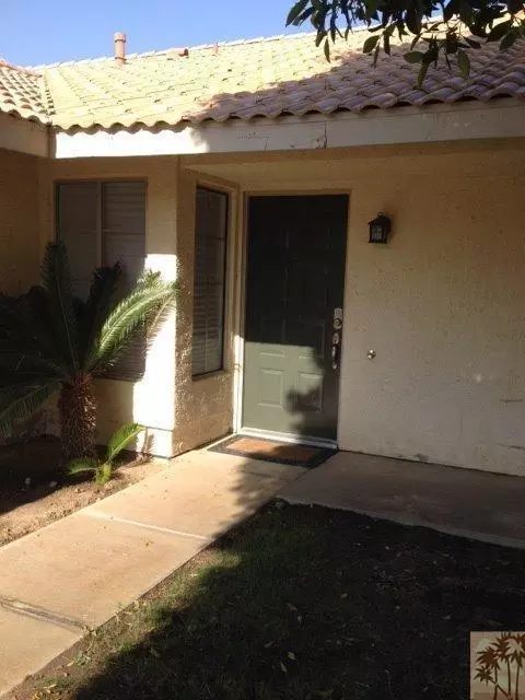 45127 Yale St, Indio, CA 92201 photo 2