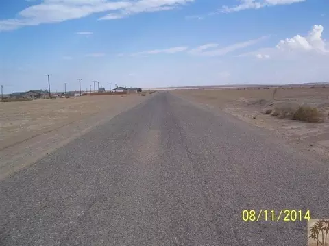 1960 Sunset Ave, Salton City, CA 92274 photo 2
