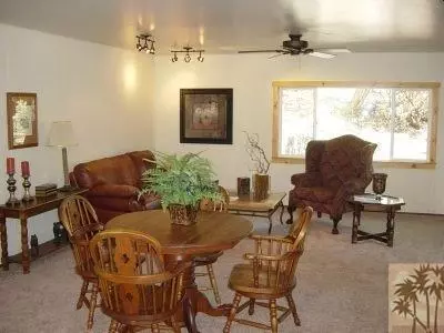 25050 Cascade Dr, Idyllwild, CA 92549 photo 5