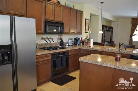 42279 Cascata St, Indio, CA 92203 photo 9