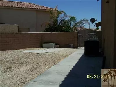 46771 Lilac Ct, Indio, CA 92201 photo 3