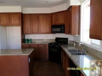 37868 Edinburgh St, Indio, CA 92203 photo 3