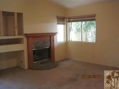 47731 Azalea St, Indio, CA 92201 photo 4