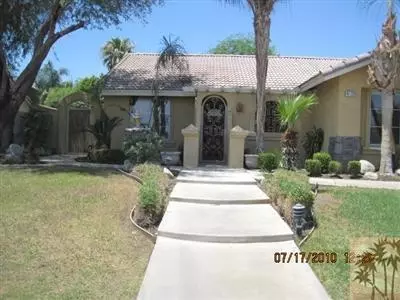 47731 Azalea St, Indio, CA 92201 photo 2