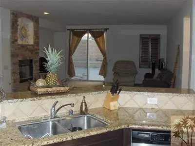 41183 Scarlet Ct, Indio, CA 92203 photo 9