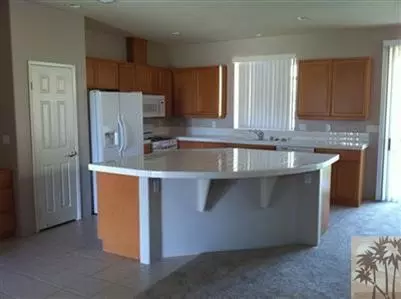 47421 Lagoon Ct, Indio, CA 92201 photo 2
