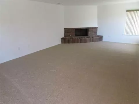 82354 Gable Dr, Indio, CA 92201 photo 2
