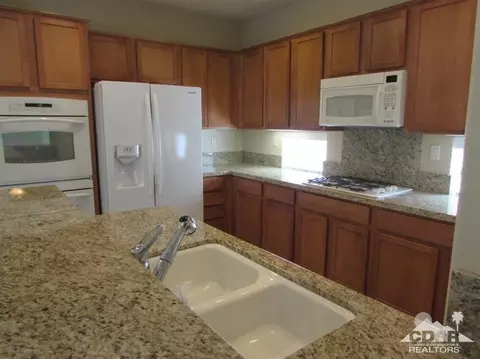 49921 Bates St, Indio, CA 92201 photo 7