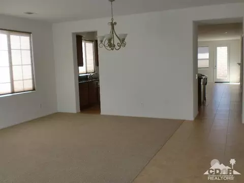 37337 Bradford Dr, Indio, CA 92203 photo 2