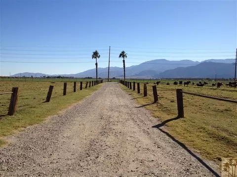 84850 58th Ave, Thermal, CA 92274 photo 4