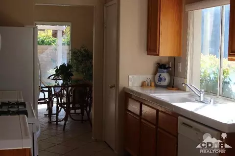 82373 Grant Dr, Indio, CA 92201 photo 2