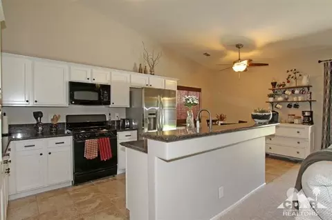 43660 Brahea Ct, Indio, CA 92201 photo 4
