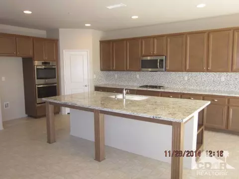 41402 Hoke Ct, Indio, CA 92203 photo 5