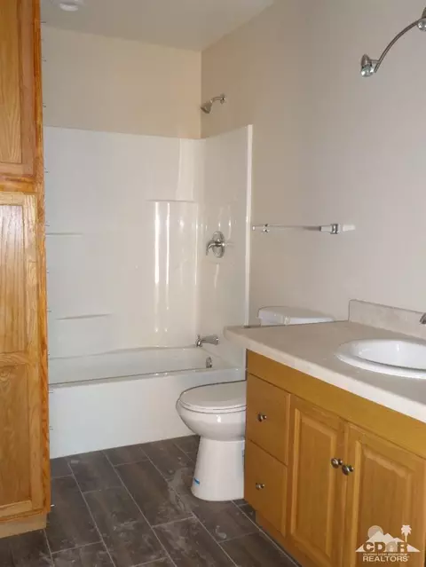62300 Varga St, Thermal, CA 92274 photo 6