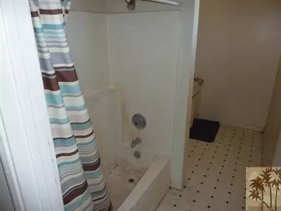 9164 T Circle Dr, Morongo Valley, CA 92256 photo 8