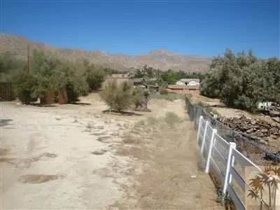 49154 Paradise Ave, Morongo Valley, CA 92256 photo 11